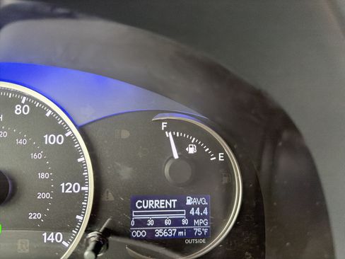 Used 2015 Lexus CT 200h w/ Navigation Package FWD image 21
