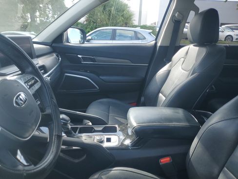 Used 2021 Kia Telluride EX FWD image 10