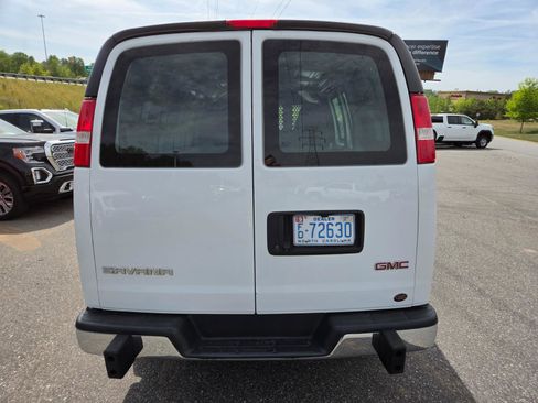 Used 2021 GMC Savana 2500 w/ Driver Convenience Package image 8