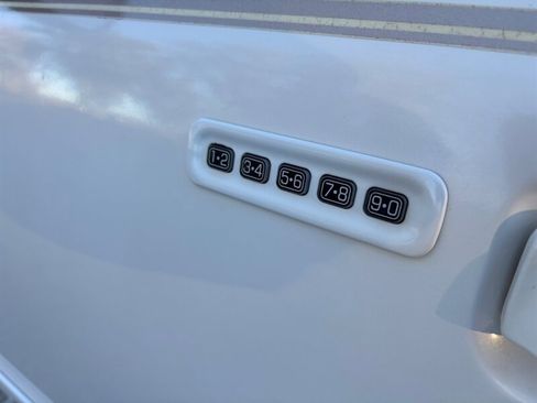 Used 1999 Ford Explorer Limited image 37