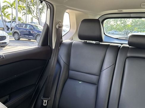 Used 2023 Nissan Rogue SL w/ SL Premium Package image 18