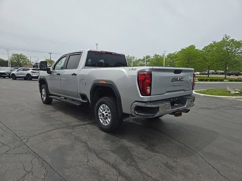 Used 2021 GMC Sierra 2500 4x4 Crew Cab w/ Convenience Package image 2