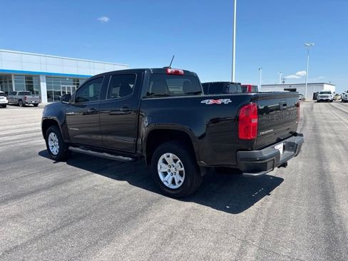 Used 2022 Chevrolet Colorado LT AWD/4WD image 7