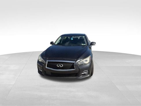 Used 2016 INFINITI Q50 3.0t Premium w/ Driver Assistance Package image 2