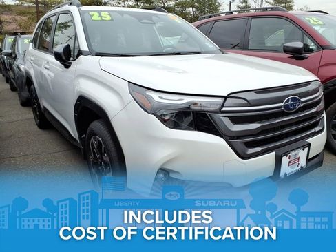 Used 2025 Subaru Forester Premium image 1