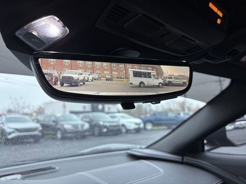 Used 2023 Chevrolet Corvette Stingray Convertible w/ Z51 Performance Package image 45