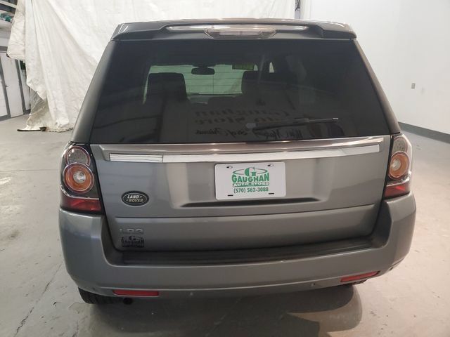 Used 2015 Land Rover LR2 AWD/4WD image 5