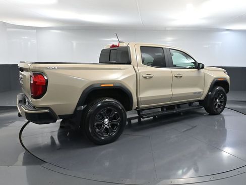 Used 2023 GMC Canyon Elevation w/ Elevation Premium Package AWD/4WD image 6