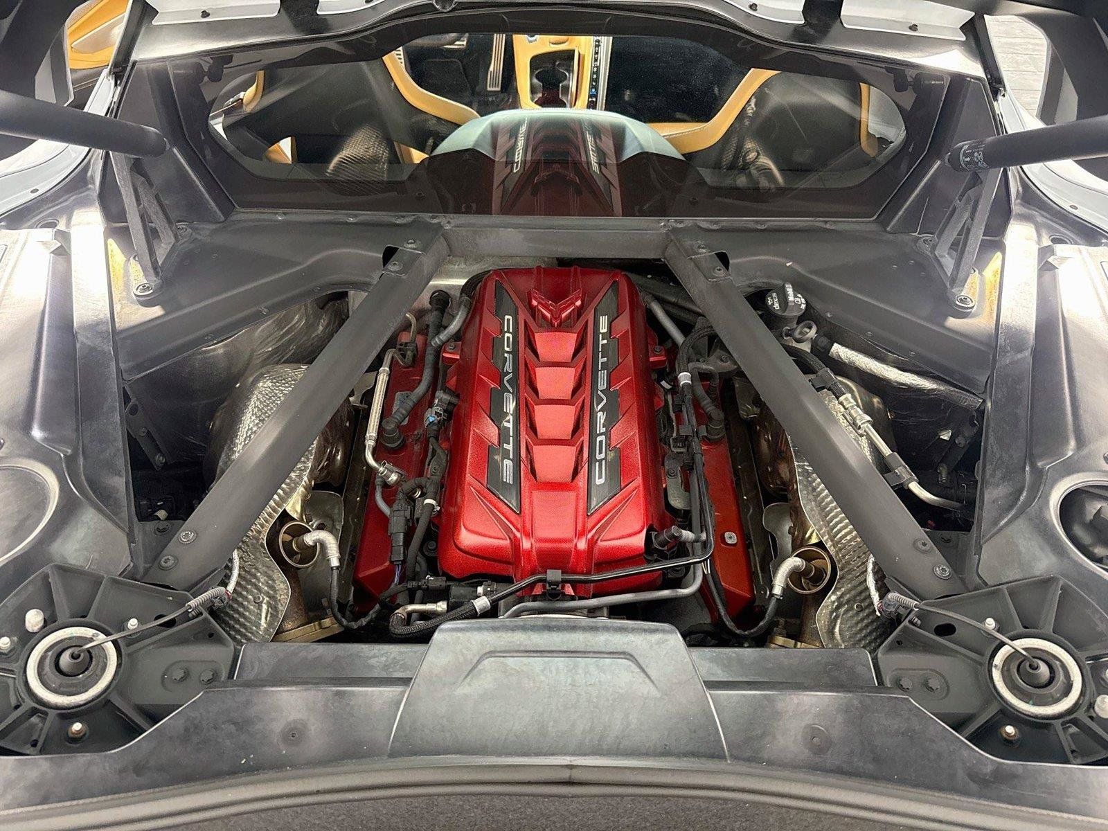 Used 2021 Chevrolet Corvette Stingray Preferred Cpe w/ Z51 Performance Package RWD image 29