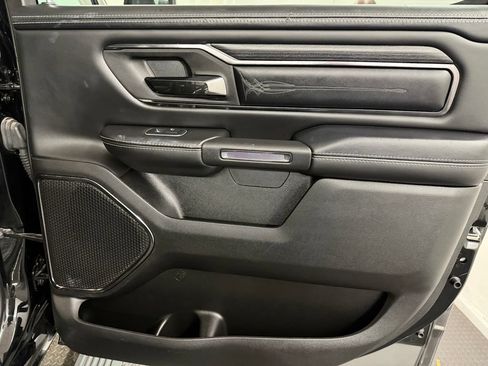 Used 2022 RAM 1500 Limited w/ Body-Colour Bumper Group AWD/4WD image 41