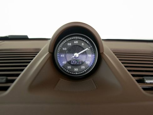 Certified 2024 Porsche 911 Targa 4 GTS image 26