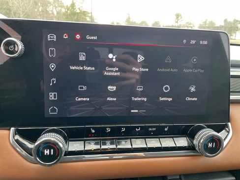 Used 2024 GMC Canyon AT4 w/ Canyon Safety Plus Package image 31