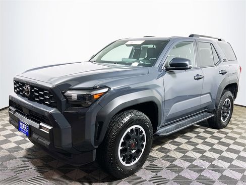 Certified 2025 Toyota 4Runner TRD Off-Road Premium image 4