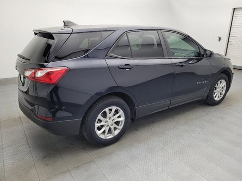 Used 2021 Chevrolet Equinox LS w/ LS Convenience Package image 10