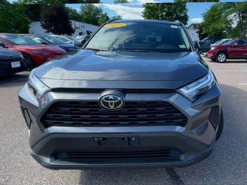 Used 2025 Toyota RAV4 LE AWD/4WD image 7