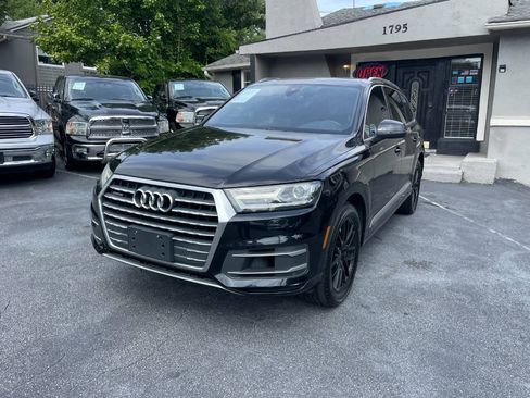 Used 2017 Audi Q7 3.0T Premium AWD/4WD image 2