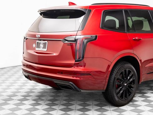 Certified 2023 Cadillac XT6 Sport w/ LPO, Onyx Lite Package image 38