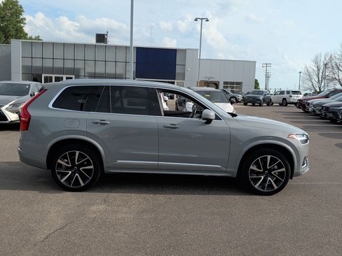 Certified 2024 Volvo XC90 B6 Ultimate AWD/4WD image 2