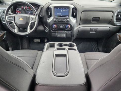 Used 2021 Chevrolet Silverado 1500 LT AWD/4WD image 6