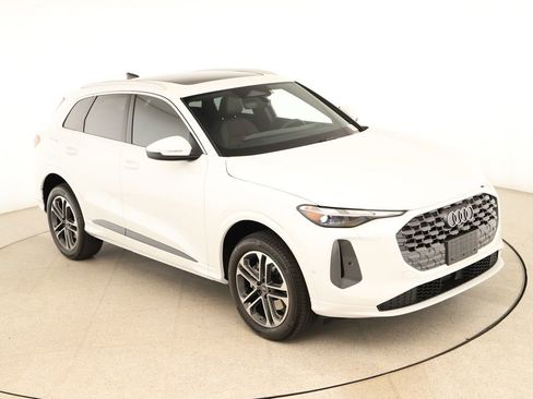 New 2026 Audi Q5 Premium AWD/4WD image 38