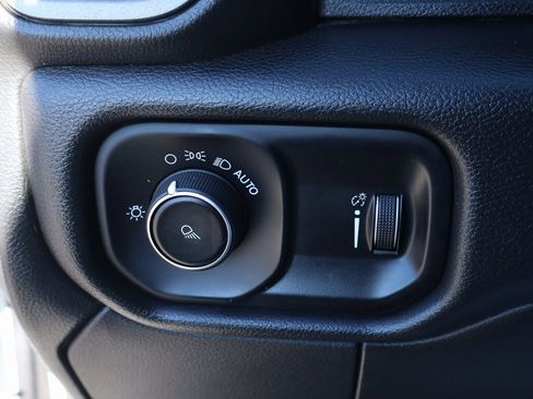 Used 2024 RAM 3500 Tradesman image 21