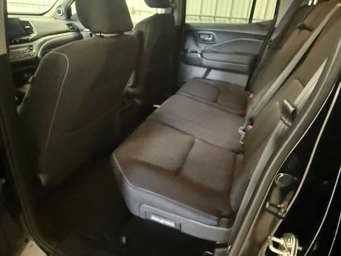 Used 2023 Honda Ridgeline Sport image 23