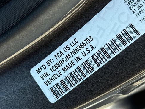Used 2022 RAM 1500 Laramie AWD/4WD image 54