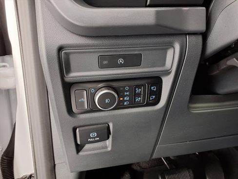 Used 2025 Ford F150 XLT w/ Equipment Group 302A MID image 17