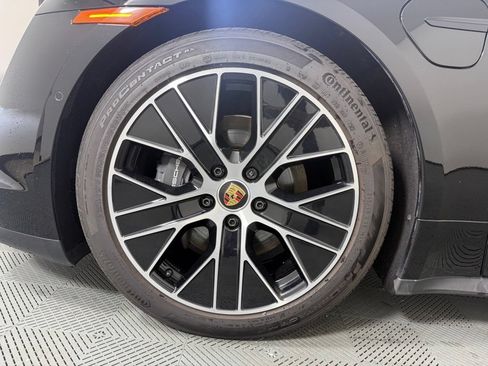Certified 2024 Porsche Taycan w/ Premium Package RWD image 11