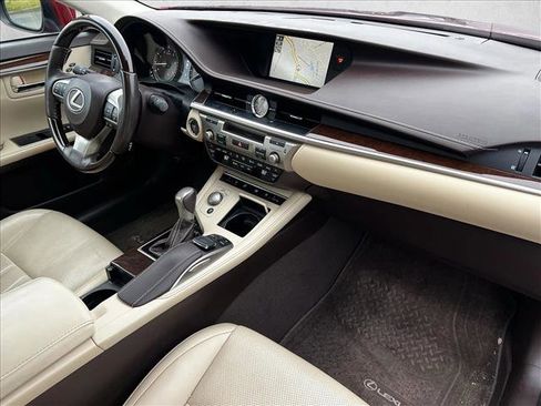 Used 2017 Lexus ES 350 image 23