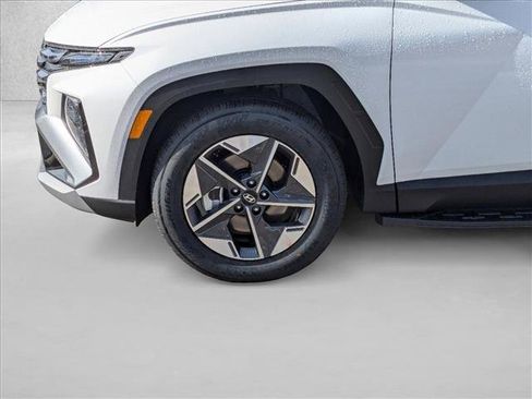 Used 2025 Hyundai Tucson SEL image 12