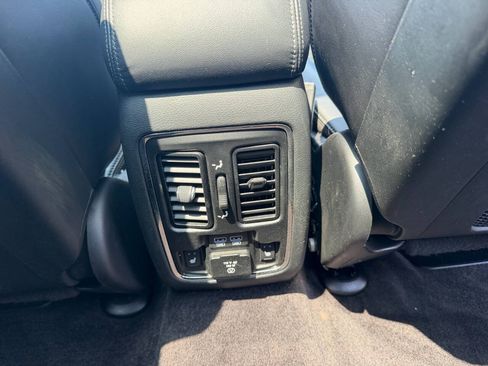 Used 2018 Jeep Grand Cherokee SRT w/ Trailer Tow Group IV AWD/4WD image 27