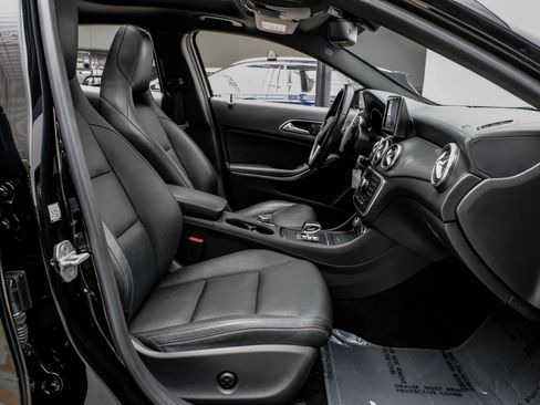 Used 2015 Mercedes-Benz GLA 45 AMG GLA 45 AMG 4MATIC Sport Utilit image 34