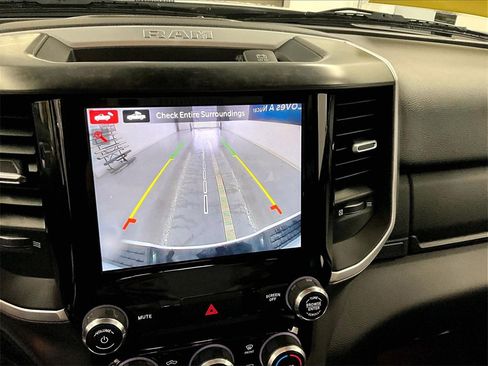 Used 2022 RAM 2500 Big Horn w/ Level 1 Equipment Group image 19