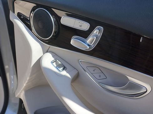 Used 2019 Mercedes-Benz GLC 300 image 53