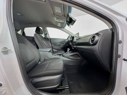 Certified 2022 Hyundai Kona SEL FWD image 39