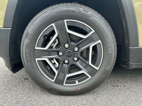 New 2026 Jeep Cherokee Limited AWD/4WD image 10