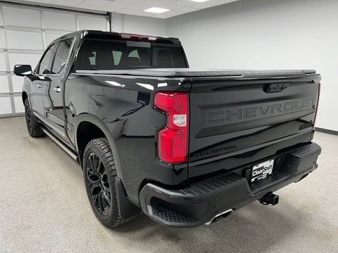 Used 2023 Chevrolet Silverado 1500 High Country w/ High Country Premium Package AWD/4WD image 7