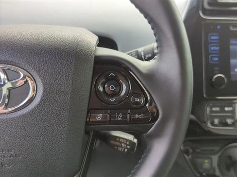 Used 2019 Toyota Prius XLE image 17