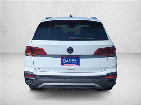 Used 2022 Volkswagen Taos SE w/ IQ.Drive SE Package FWD image 6