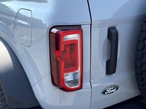New 2026 Ford Bronco Big Bend w/ Black Diamond Package AWD/4WD image 12