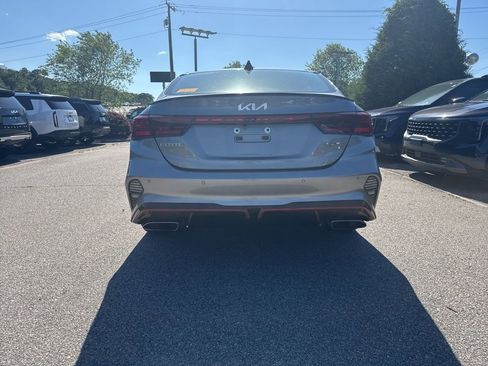 Used 2022 Kia Forte GT w/ GT2 Package FWD image 4