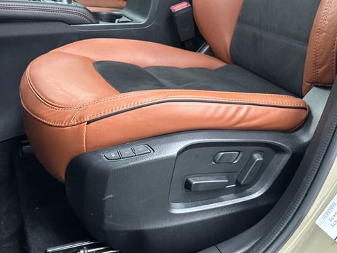 Certified 2025 MAZDA CX-5 Carbon Edition image 17