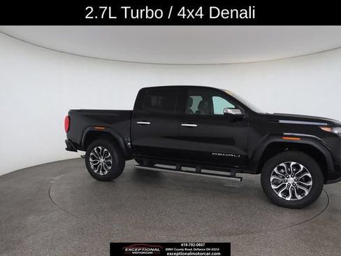 Used 2025 GMC Canyon Denali AWD/4WD image 25