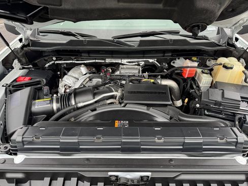 Used 2021 Chevrolet Silverado 3500 W/T w/ WT Convenience Package image 9