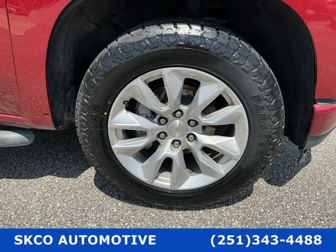 Used 2022 Chevrolet Silverado 1500 Custom w/ Safety Confidence Package RWD image 9