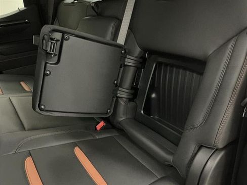 New 2026 GMC Sierra 1500 AT4 w/ AT4 Premium Package AWD/4WD image 23
