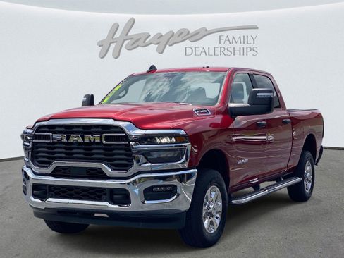 Used 2026 RAM 2500 Big Horn AWD/4WD image 10