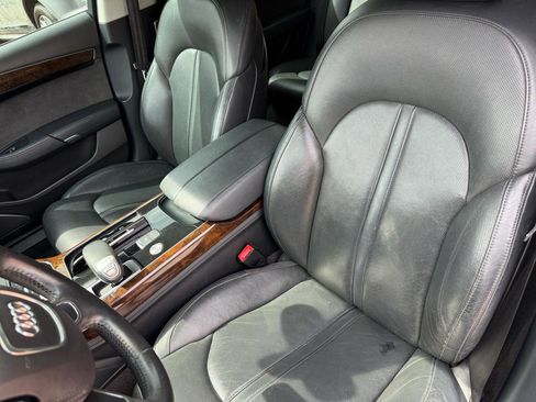 Used 2011 Audi A8 L 4.2 image 6