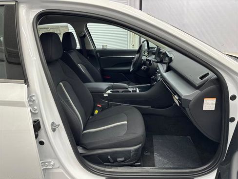 New 2025 Hyundai Sonata SEL image 14